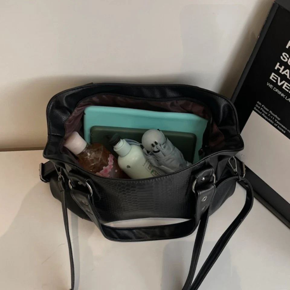 Nord Taschen | Luxury Scaly Leather School Handbag