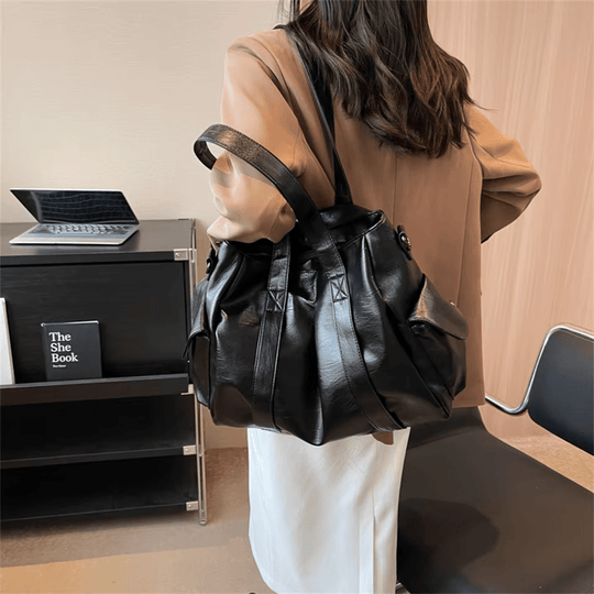 Nord Taschen | Spacious Leather School Handbag