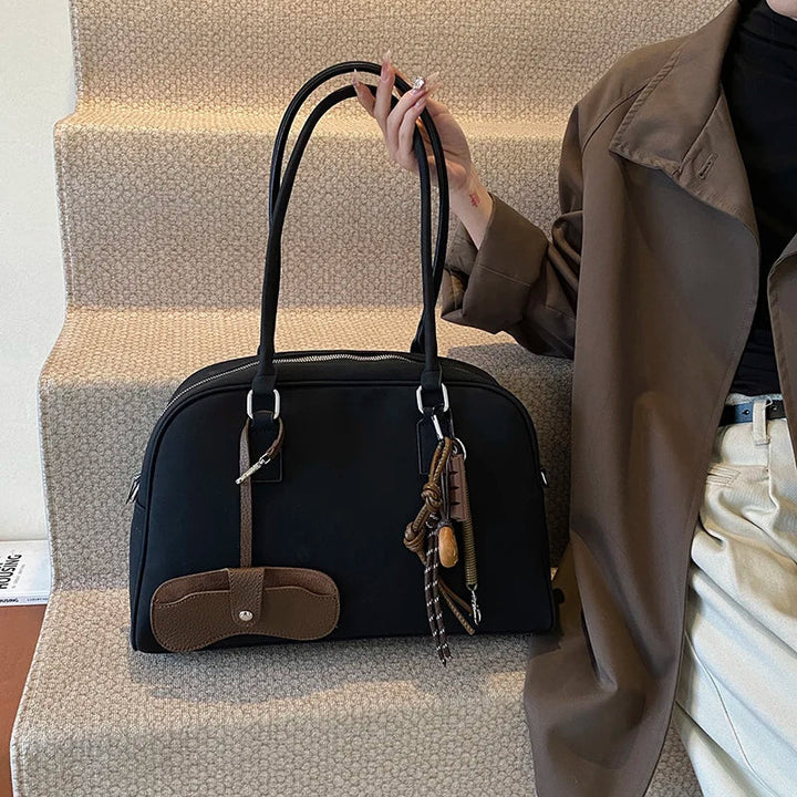 Nord Taschen | Handbag for School with Shoulder Strap in Suede