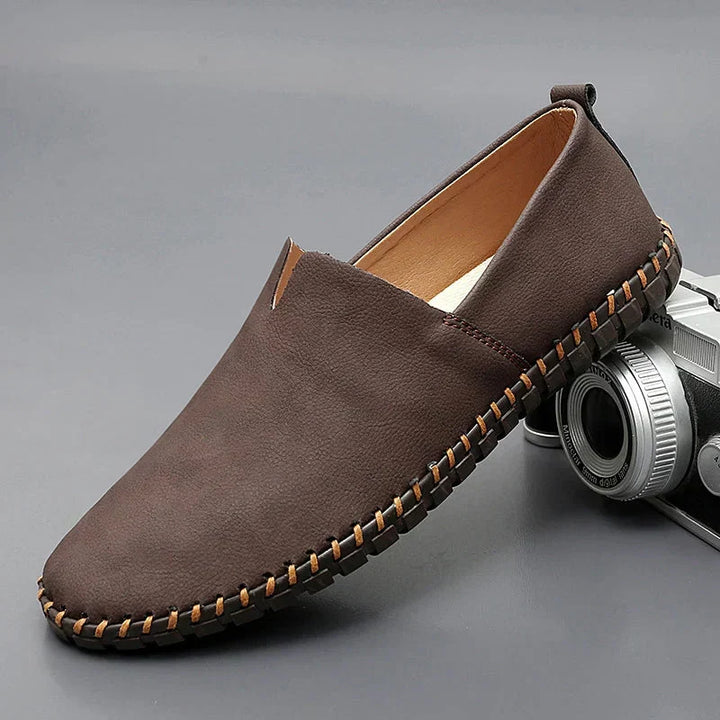 Stichdetail-Lederloafers