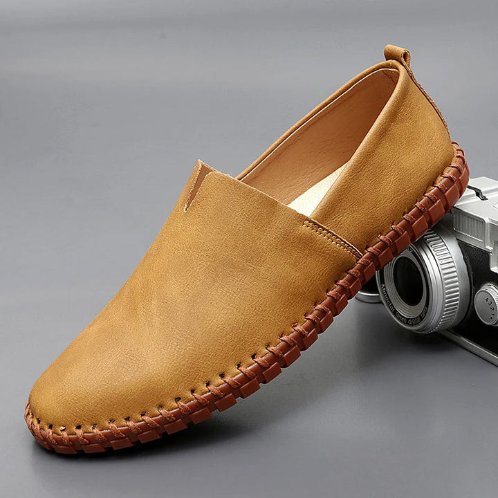 Stichdetail-Lederloafers