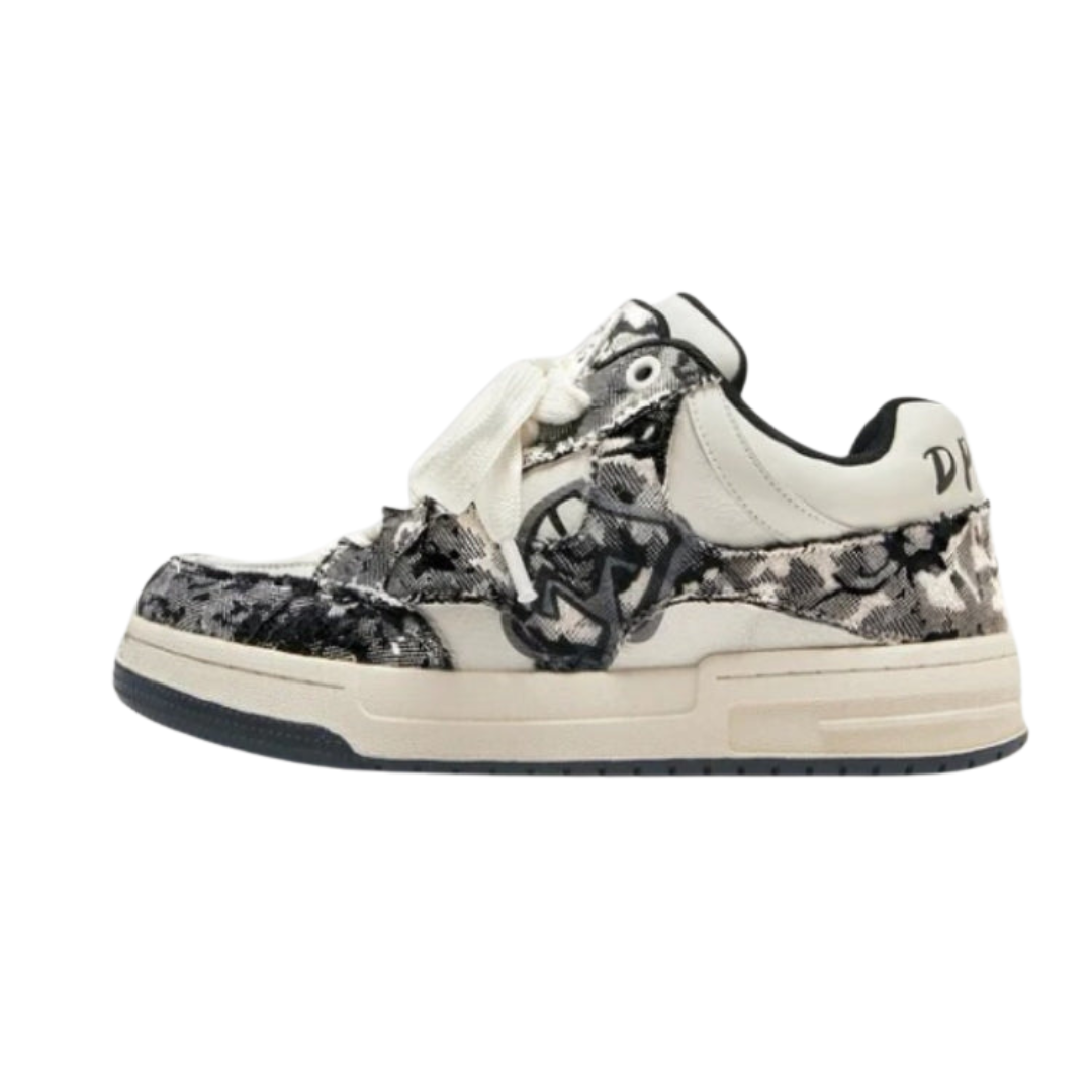 Sneakers - Casual - Retro Kreuz Graffiti