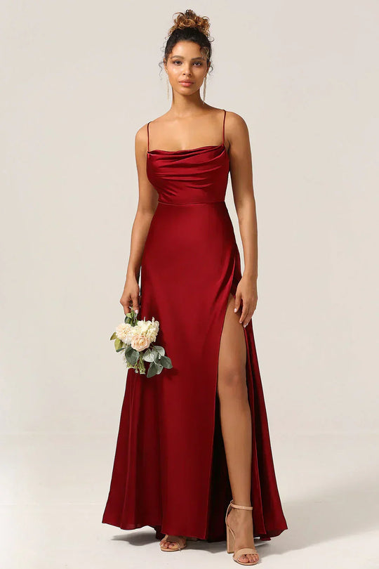 Elegantes Maxikleid Aus Satin