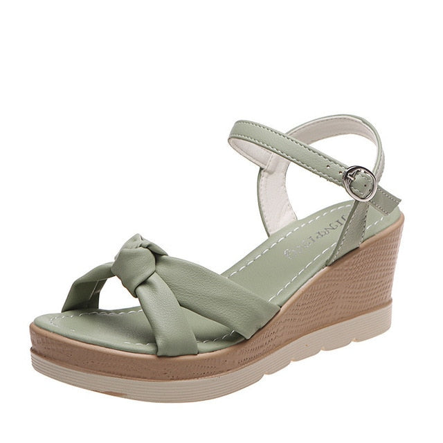 Orthopädische Sandalen für Frauen