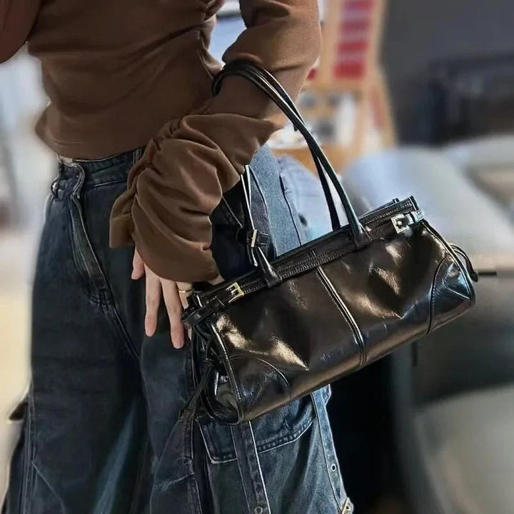 Nord Taschen | Schultertasche mit strukturiertem Gürtel-Detail