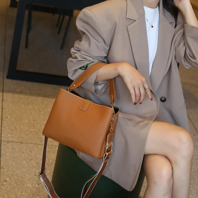 Nord Taschen | Umhängetasche für Damen - Geräumige Tasche mit verstellbarem Trageriemen und stilvollem Design