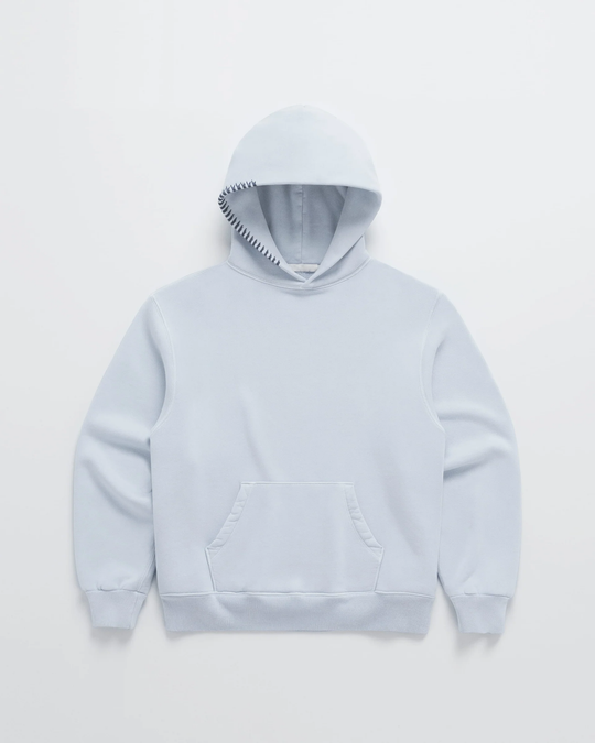Minimalistischer Pullover-Hoodie