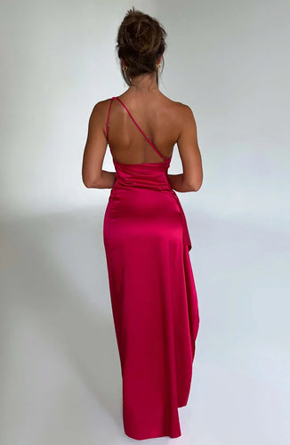 Elegantes Ein-Schulter-Kleid mit Schlitz