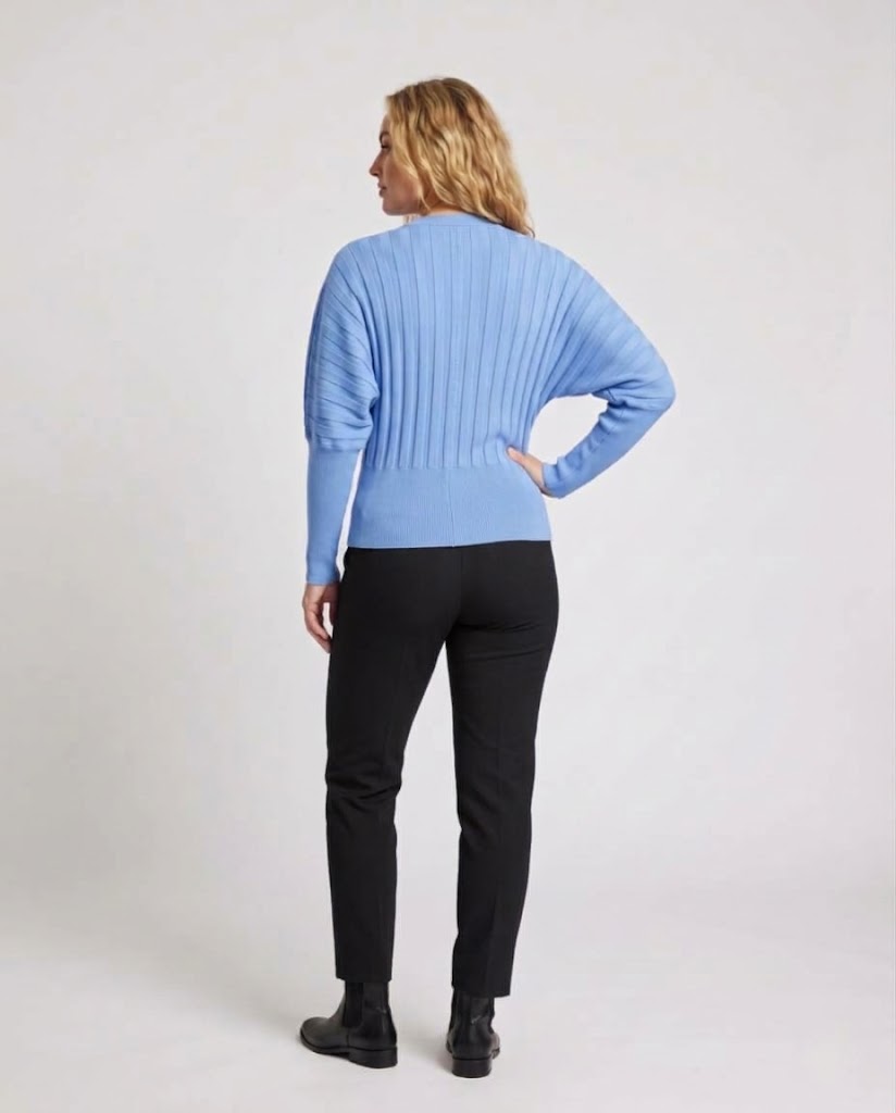 Damen Gerippte Strickjacke mit Taillenbetonung und Ballonärmeln Nord Taschen