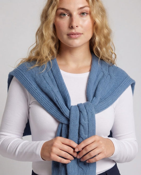 Damen Grobstrick-Schultertuch mit Zopfmuster und Kurzpullover-Schnitt Nord Taschen