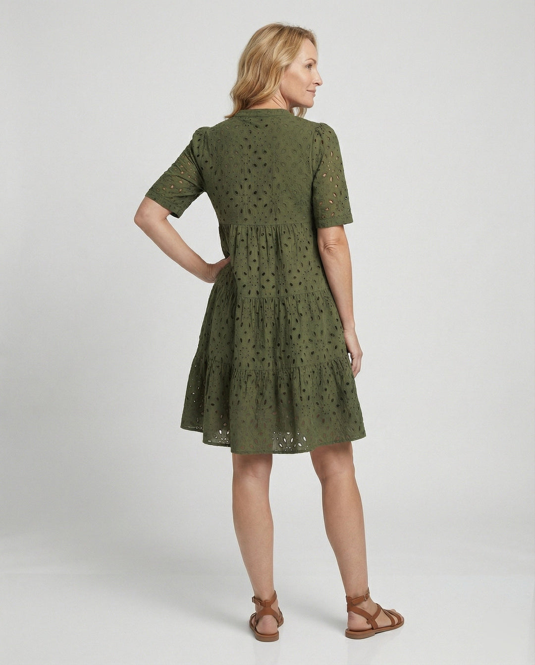 Freizeitkleid Damen mit Lochmuster