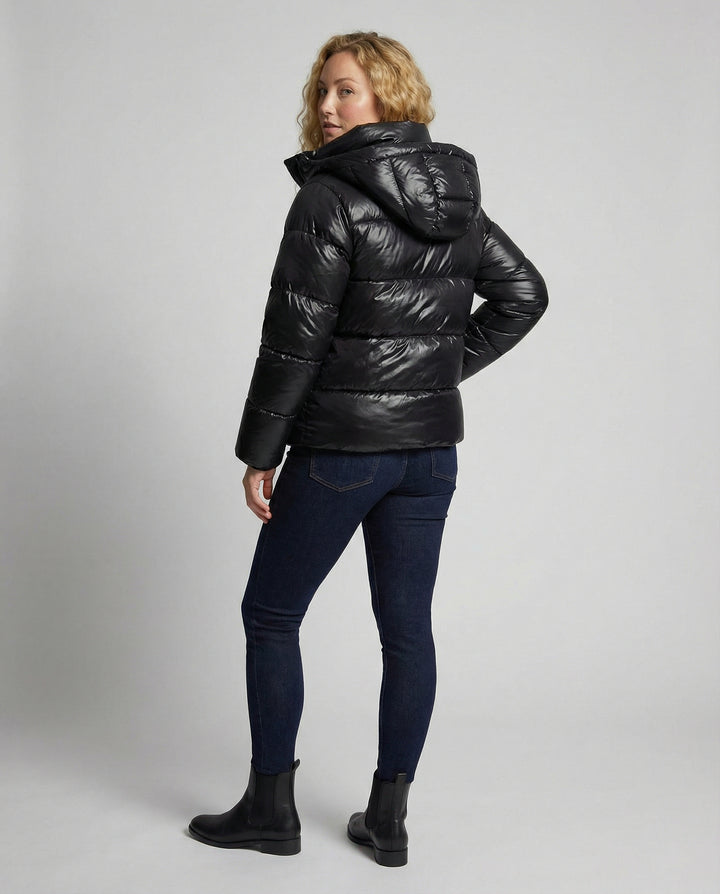 Damen sportliche Steppjacke mit Kapuze | Fudus