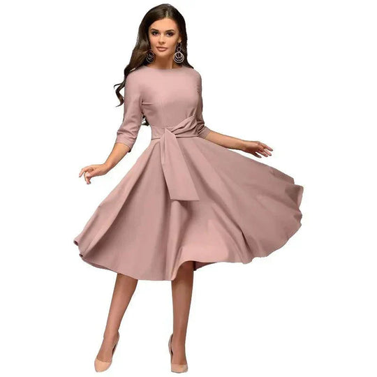 Elegantes Midi-Kleid mit femininer Silhouette - Vittorelli