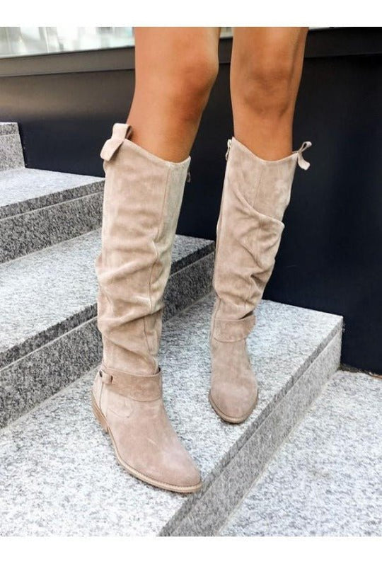 stilvolle Lederstiefel, perfekt für jeden Anlass.