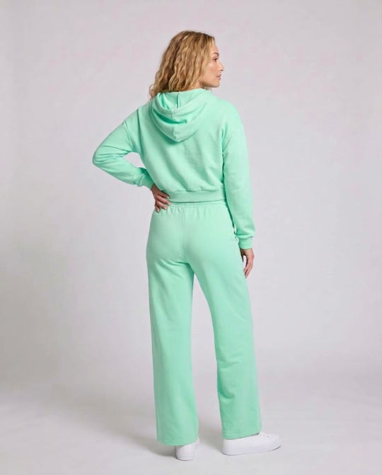 Damen Gekürztes Kapuzen-Sweatshirt und weite Loungehose mit Kordelzug Set Nord Taschen