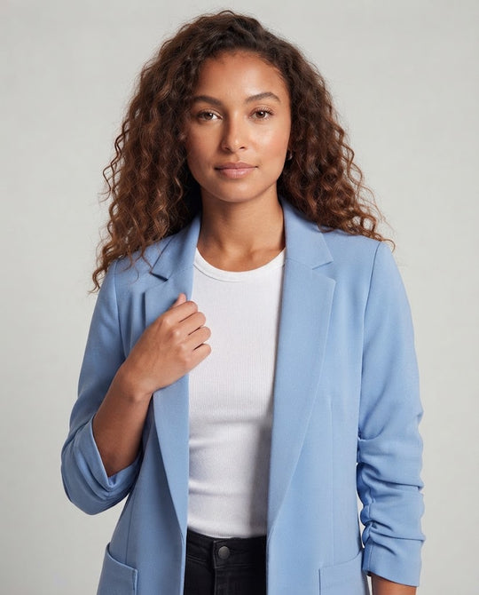 Damen Longline-Blazer mit legerer Passform und aufgesetzten Pattentaschen Nord Taschen