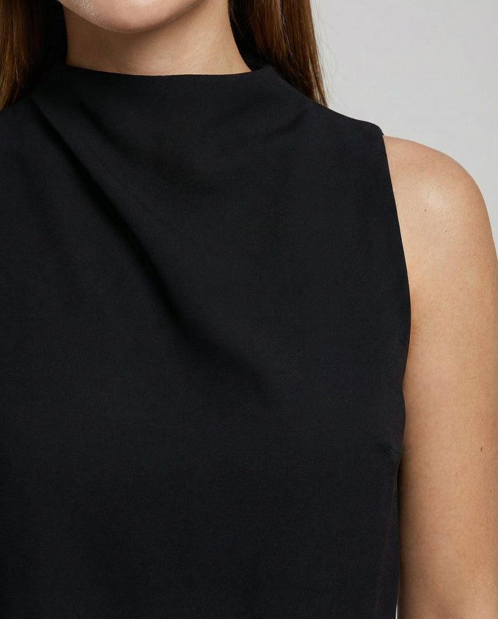 Eleganter Jumpsuit mit Rundhalsausschnitt für Alltag & Besondere Anlässe | Nord Taschen