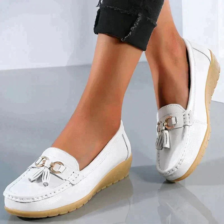 Trendige und orthopädische Loafer