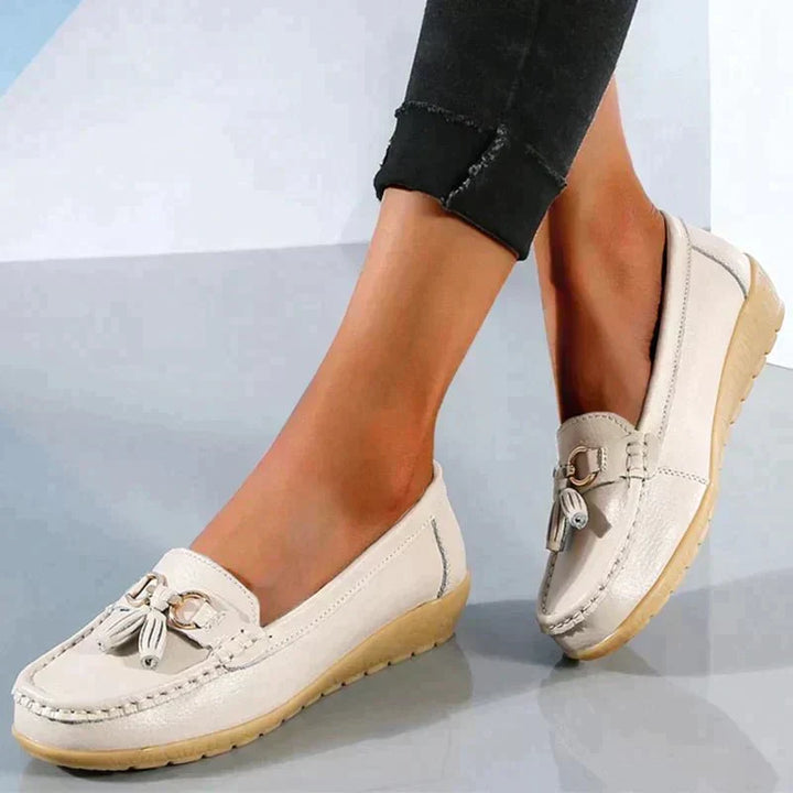 Trendige und orthopädische Loafer