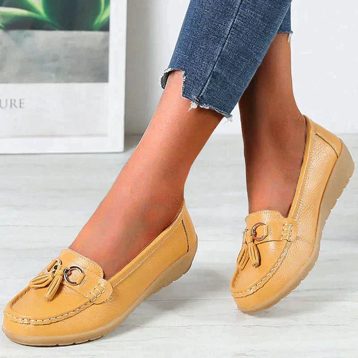 Trendige und orthopädische Loafer
