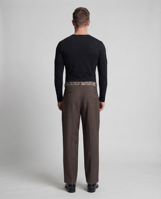 Herren Extraweite Baggy-Hose mit tiefem Schritt, markanten Mittelnahtpaneelen und dekorativem Bindegürtel Nord Taschen