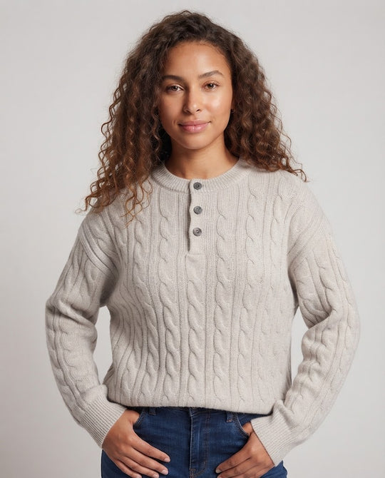Damen Oversize Strickpullover mit Zopfmuster, Henley‑Knopfleiste und geripptem Saum Nord Taschen