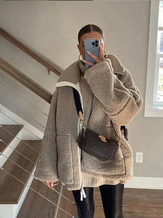 Teddy-Mantel - Weicher Schaffell-Look - Oversized Passform - Hoher Kragen - Reißverschlussverschluss