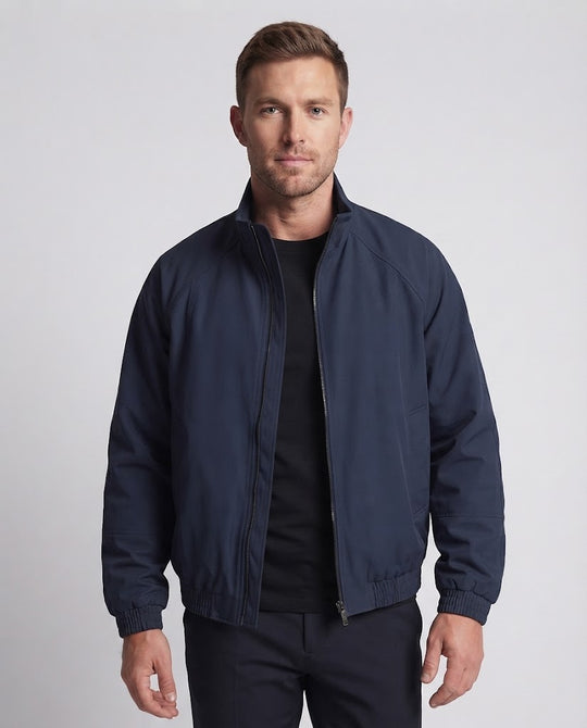 Herren Minimalistische Zip‑Jacke im Bomberstil mit Stehkragen und Raglanärmeln Nord Taschen