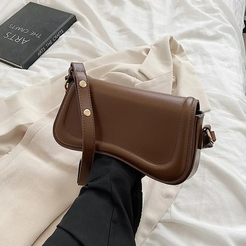 Nord Taschen | Wavy Flap Veganes Lederhandtasche