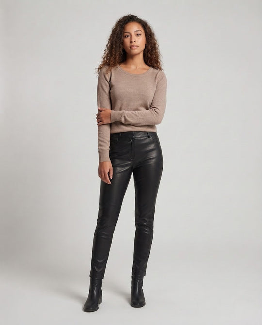 Damen Feiner Rundhalspullover aus Kaschmir‑Mix mit leichtem Stretch und feinem Rippbündchen Nord Taschen