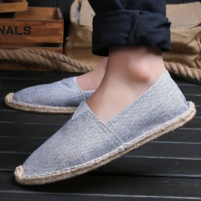 Atmungsaktive Espadrilles mit Graffiti-Sohle