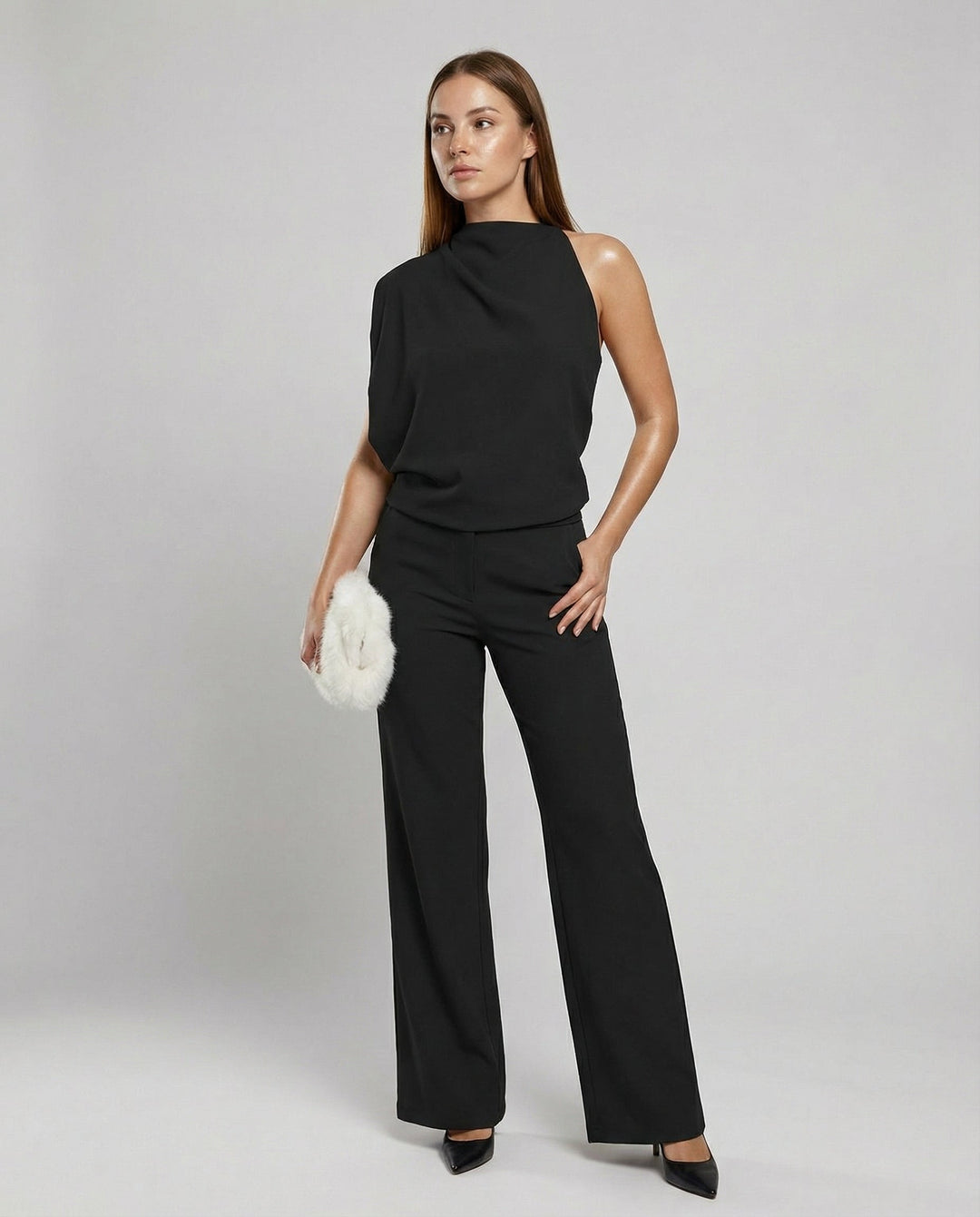 Eleganter Jumpsuit mit Rundhalsausschnitt für Alltag & Besondere Anlässe | Nord Taschen