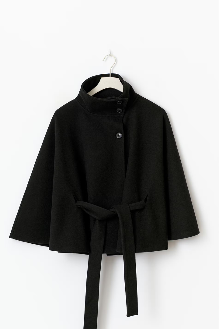 Elegante Damenjacke mit Gürtel