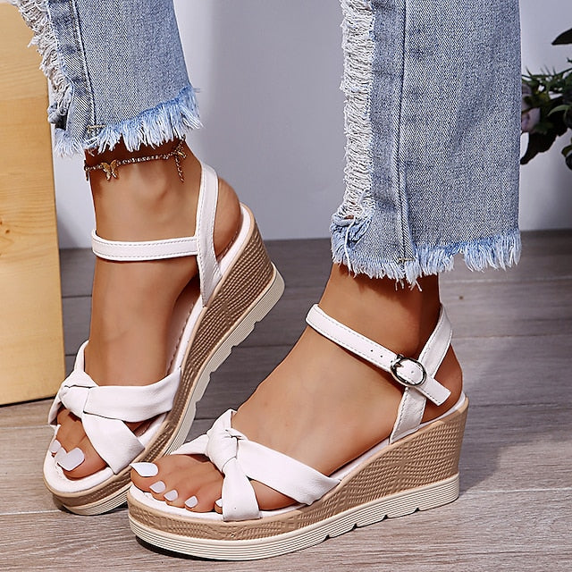 Orthopädische Sandalen für Frauen