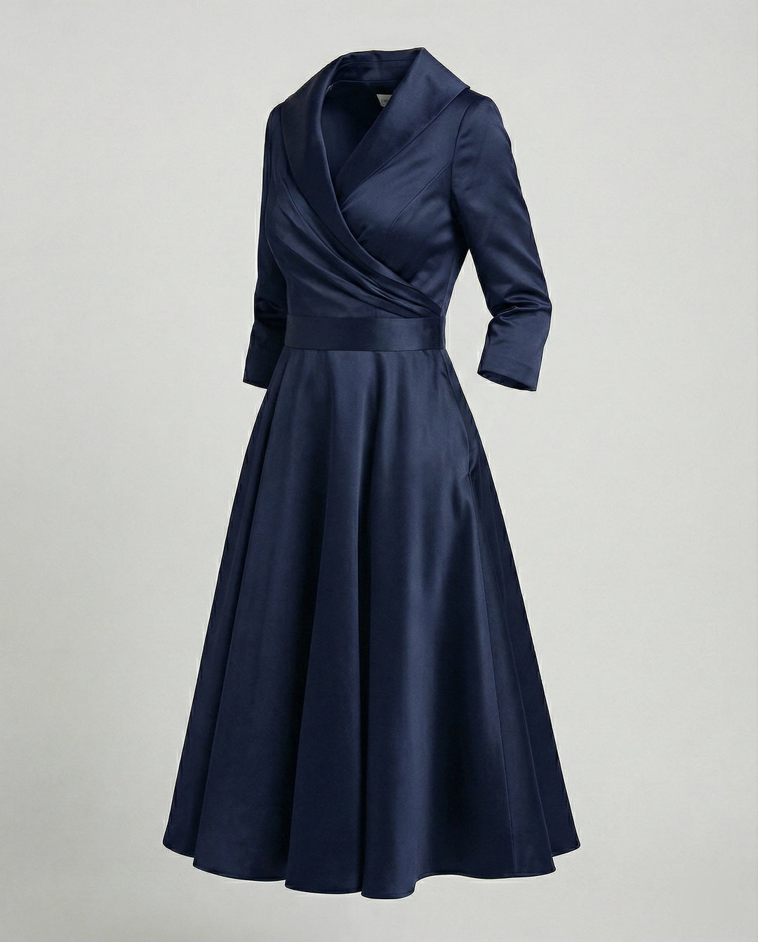 Elegantes Wickelkleid mit breitem Kragen - Vittorelli