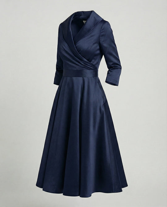 Elegantes Wickelkleid mit breitem Kragen - Vittorelli