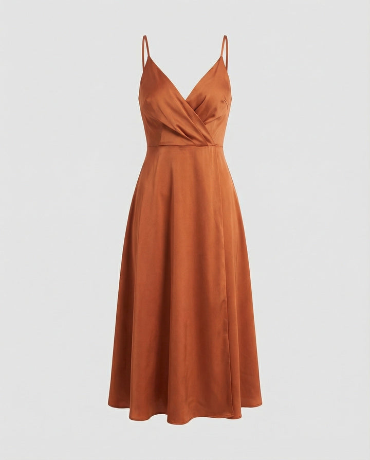 Stylisches Träger-Midi-Kleid