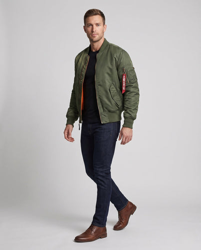 Männers klassische Piloten-Bomberjacke mit Kontrastfutter, Ärmel-Utility-Tasche und geripptem Saum Nord Taschen