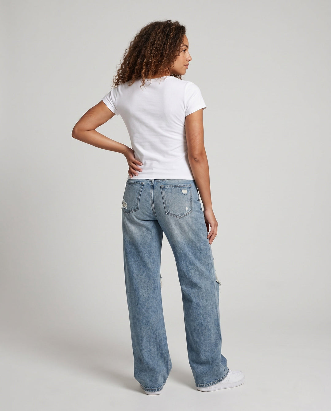 Product 16017125704010 - back_view