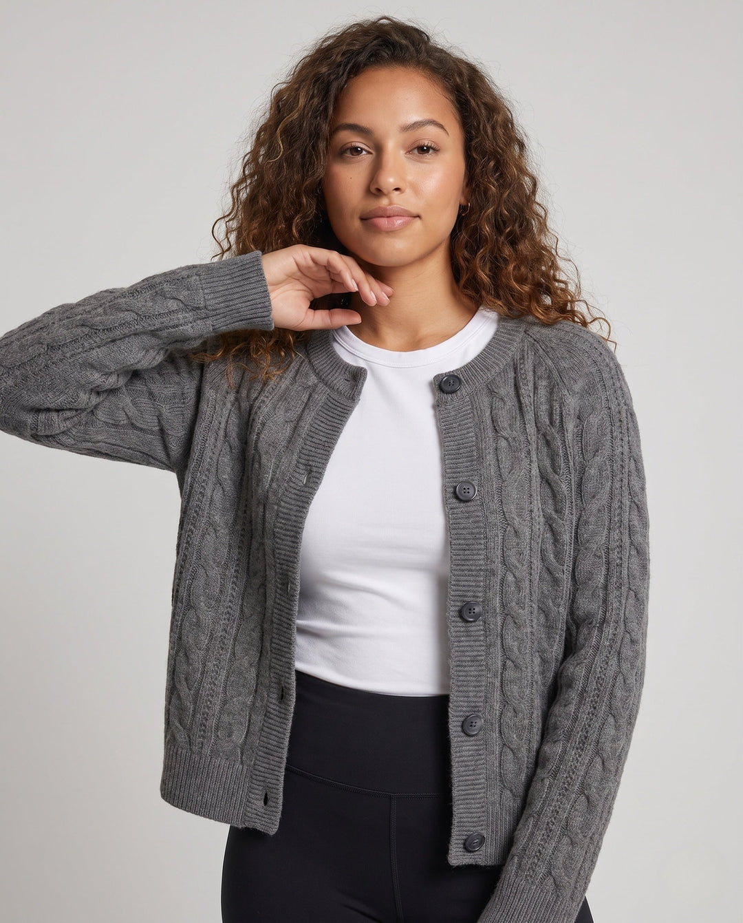 Damen Boxy-Zopfstrick-Cardigan mit Raglanärmeln und angoraähnlicher Haptik Nord Taschen