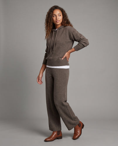 Damen Strick-Lounge-Set mit Kapuzenpullover und weiter Palazzo-Strickhose Nord Taschen