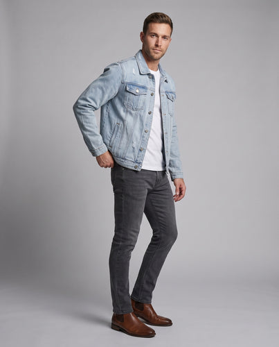 Herren Klassische Trucker-Denimjacke im Regular-Fit mit aufgesetzten Pattentaschen und leichter Used-Waschung Nord Taschen