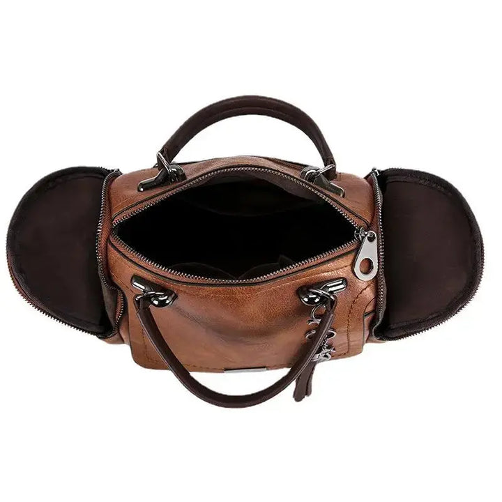 Nord Taschen | Spacious Handbag in Soft Leather with Strap and Zipper Closure