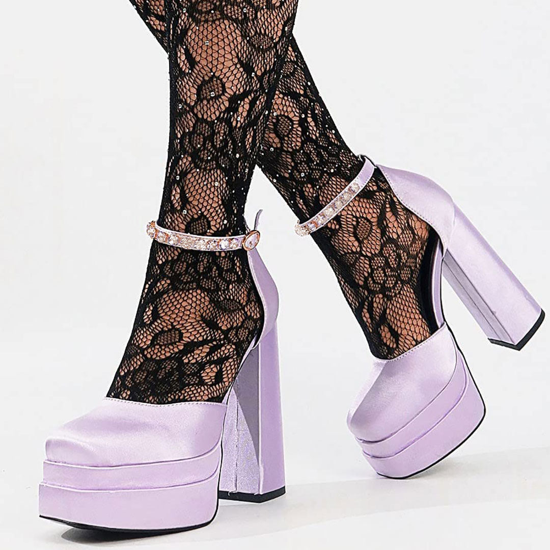 Glänzende Satin Pumps mit Quadratischer Spitze und Klobigem Plateau