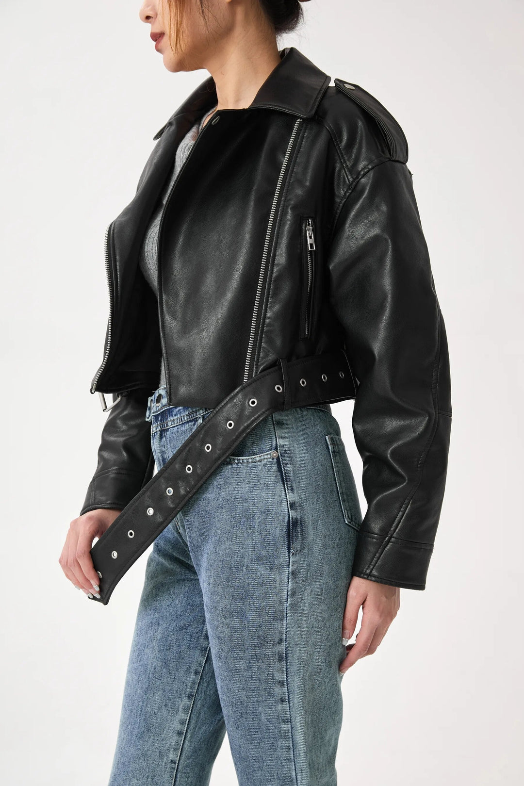 Kurz Geschnittene Bikerjacke - Vintage & Stilvoll