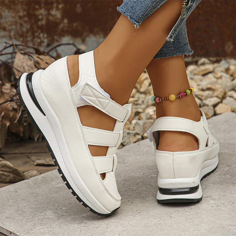 Geschlossene Sneaker-Sandalen