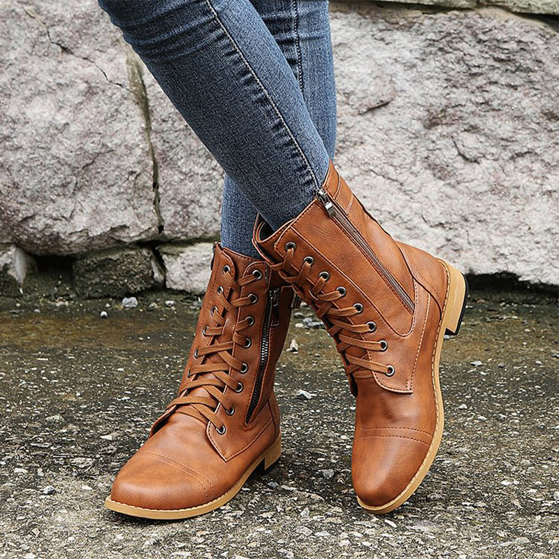 Orthopädische Stiefeletten mit seitlichem Reißverschluss