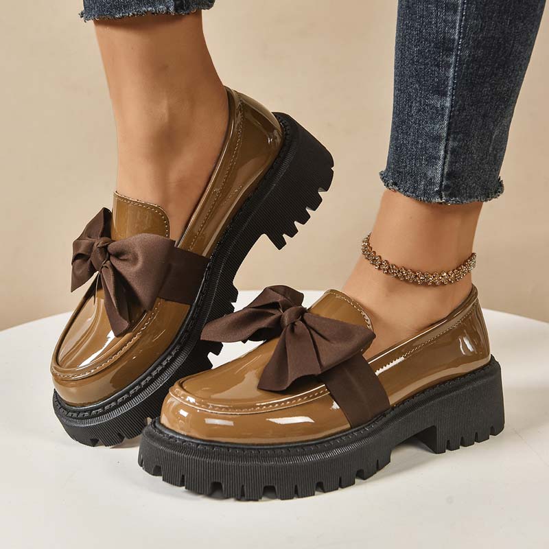 Modische Damen-Loafer, feminin & edel