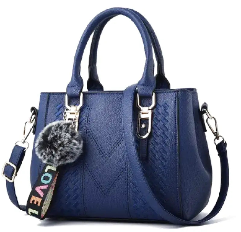 Nord Taschen | Removable Shoulder Handbag in Leather