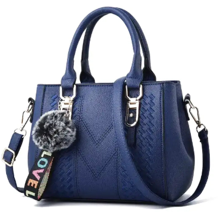 Nord Taschen | Removable Shoulder Handbag in Leather